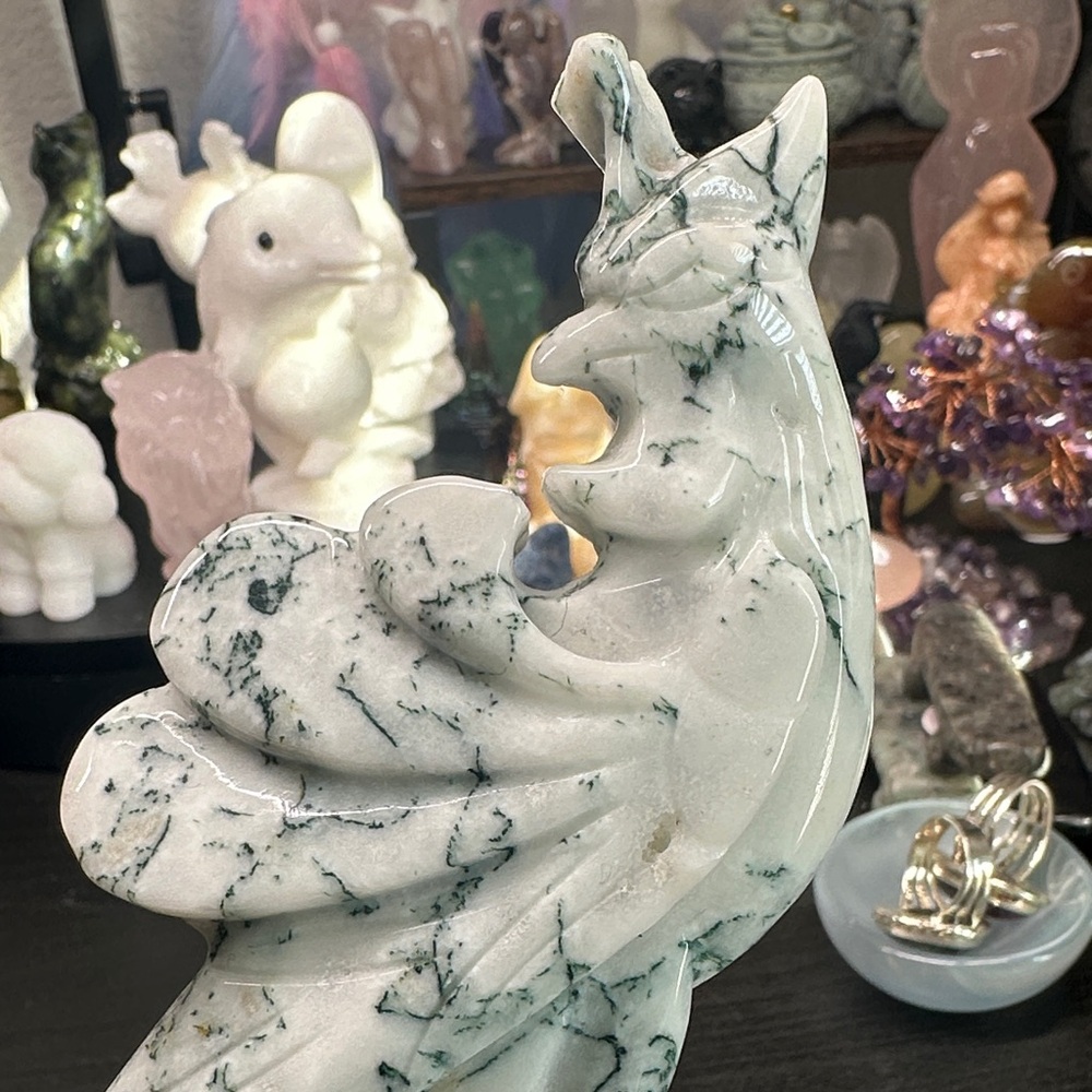 Moss Agate Phoenix Sculpture - Picture 6 of 6